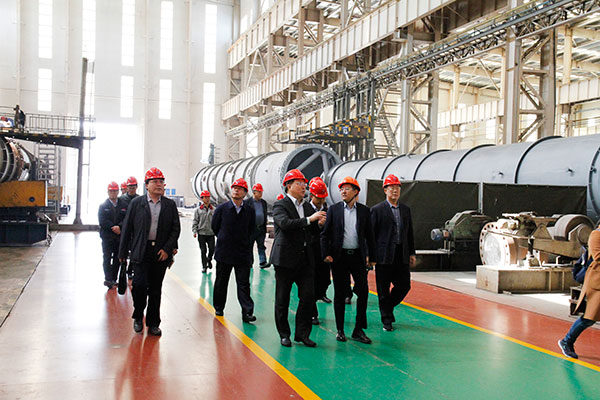 領導1.jpg 領導1.jpg